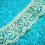1 Yard Of 1 1/4 Inch Ivory Chantilly Ruffled Lace..